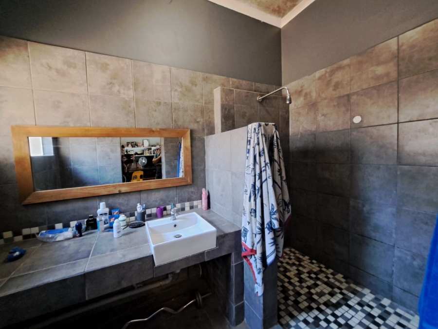 3 Bedroom Property for Sale in Bodorp North West